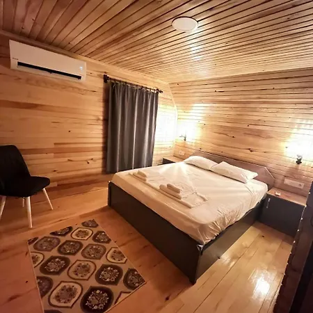 Riviera Evleri 1 *